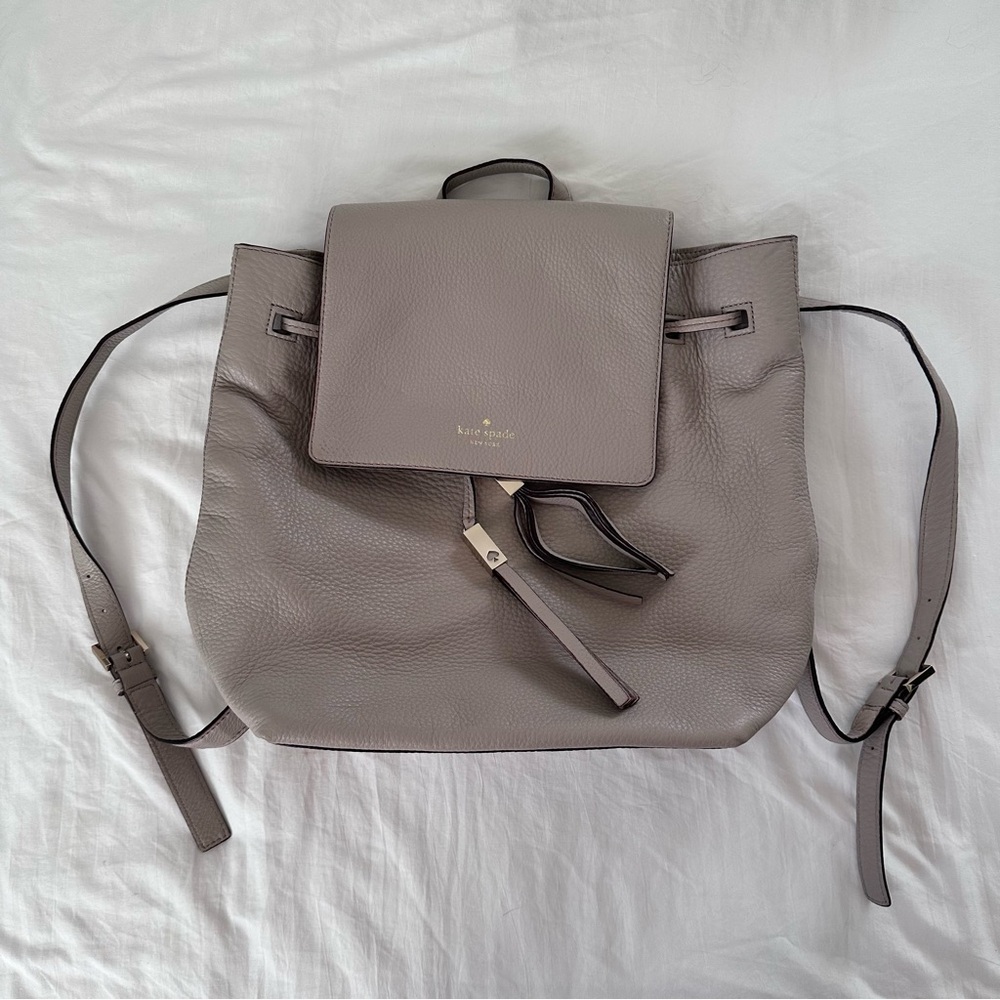 Beautiful Grey Pebbled Leather Kate Spade Backpack Book Bag Gray